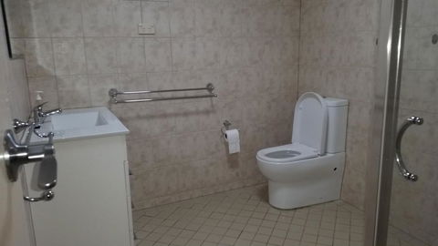 About Town Cottages - Whitsundays Accommodation 4