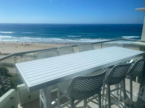 Absolute Beach Frontage Two Bedroom - Whitsundays Accommodation 0
