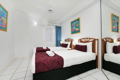 Absolute Beachfront Apartment - Whitsundays Accommodation 2