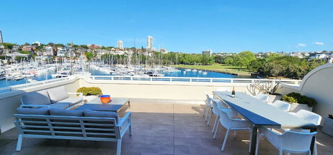 Absolute Waterfront With Oversized Private Terrace - Whitsundays Accommodation 0