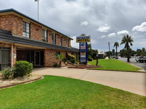 Acacia Motel - Whitsundays Accommodation 0