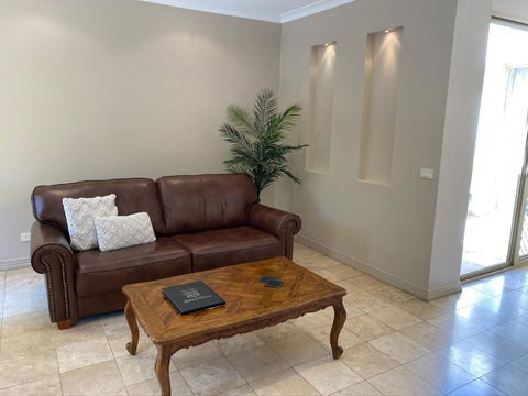Acacia Terraces - Whitsundays Accommodation 2