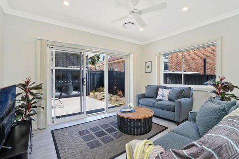 Accommodation Hunter - Adams Street Maitland - Whitsundays Accommodation 4
