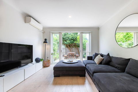 Ace Your Stay - Pool, Gym & Tennis In One Place! - Whitsundays Accommodation 0