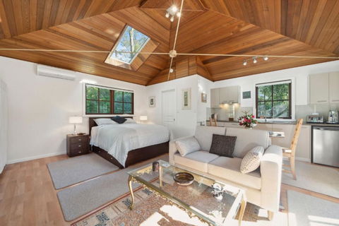 Acer Corner - Whitsundays Accommodation 1