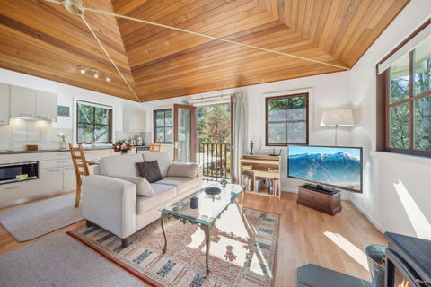 Acer Corner - Whitsundays Accommodation 2