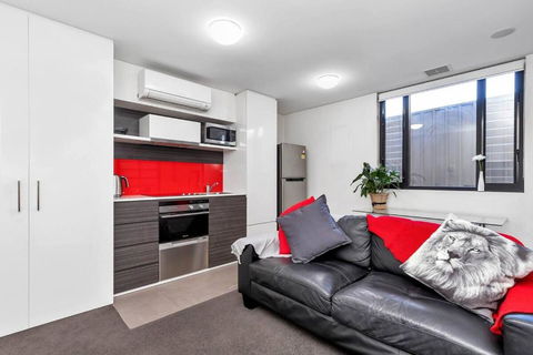 Adelaide CBD, East End Delight! Wifi, Central, Cafe - Whitsundays Accommodation 4