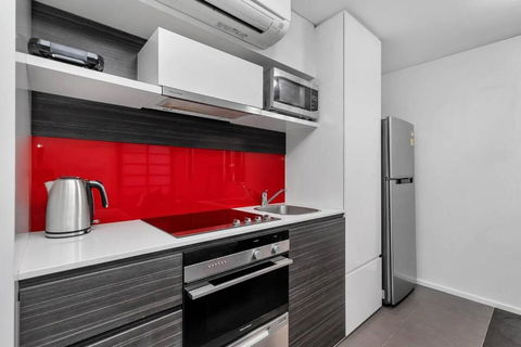 Adelaide CBD, East End Delight! Wifi, Central, Cafe - Whitsundays Accommodation 2