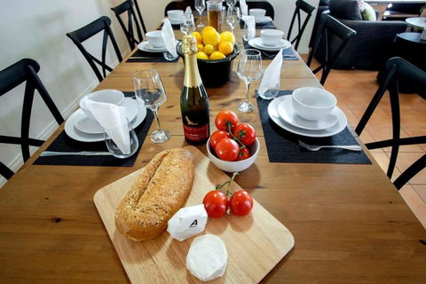 Adelaide Hills 4 Bed Home Near Hahndorf Mt Barker - Whitsundays Accommodation 2