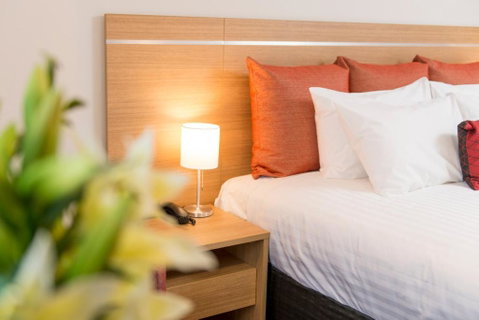 Adelaide Royal Coach - Whitsundays Accommodation 4