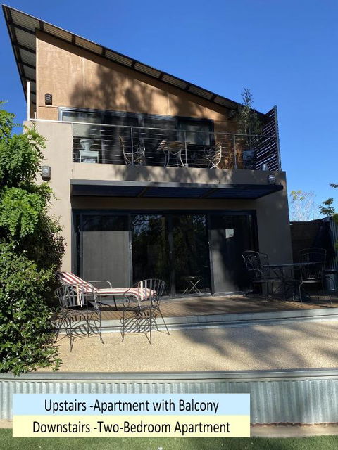 Adelphi Apartments 3 Or 3A - Downstairs 2 Bedroom Or Upstairs King Studio With Balcony - Whitsundays Accommodation 2