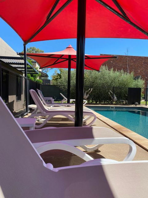 Adelphi Apartments 3 Or 3A - Downstairs 2 Bedroom Or Upstairs King Studio With Balcony - Whitsundays Accommodation 1