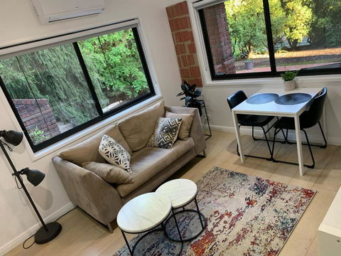 Adorable 1 Bedroom Private Apartment - Whitsundays Accommodation 3