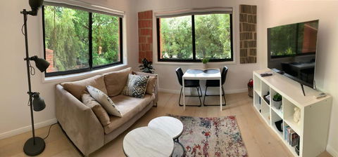 Adorable 1 Bedroom Private Apartment - Whitsundays Accommodation 0