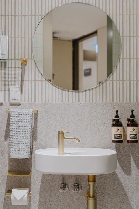 Aerotel Sydney - Inside International Terminal Airport - Whitsundays Accommodation 3