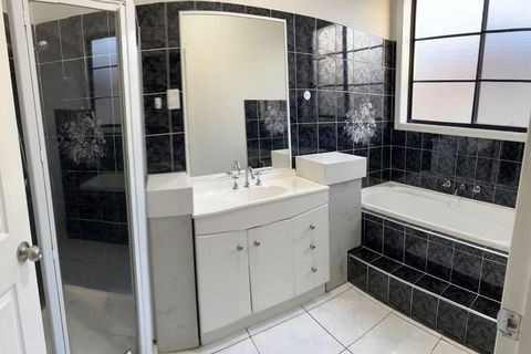 Affordable Getaways - Whitsundays Accommodation 3
