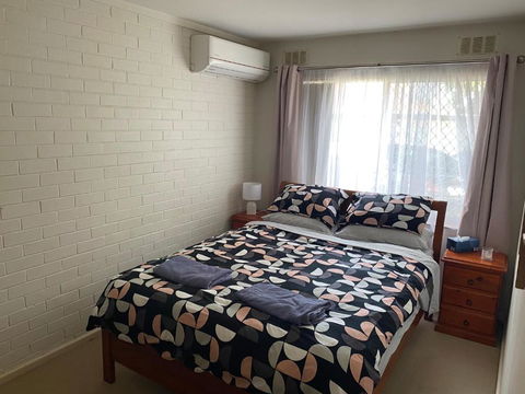Affordable Inglewood Apartment+Pool - Whitsundays Accommodation 1