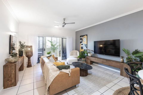 Afternoon Delight - Whitsundays Accommodation 1