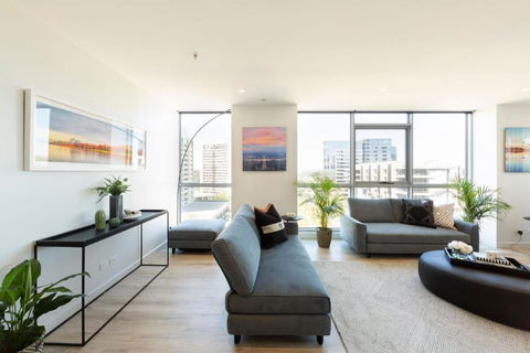 Accommodate Canberra - Metropolitan 70 - Whitsundays Accommodation 2