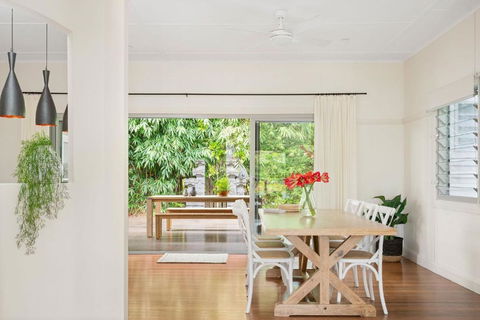 A Perfect Stay - The White Rabbit - Whitsundays Accommodation 3