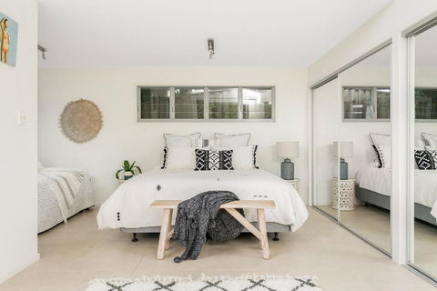 A Perfect Stay - The White Rabbit - Whitsundays Accommodation 4