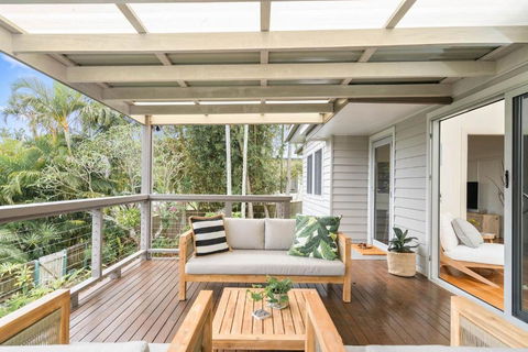 A Perfect Stay - The White Rabbit - Whitsundays Accommodation 1