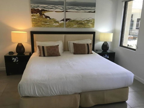 Amazing Rooftop Resort Experience With Hot Tub - Whitsundays Accommodation 2
