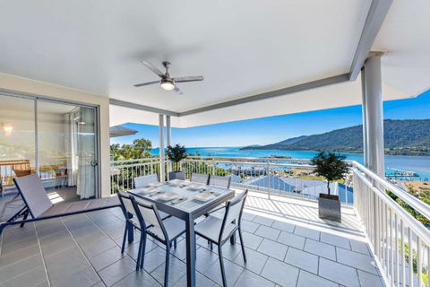 Airlie Beach Ocean Views & Resort Living @ 231 - Whitsundays Accommodation 0