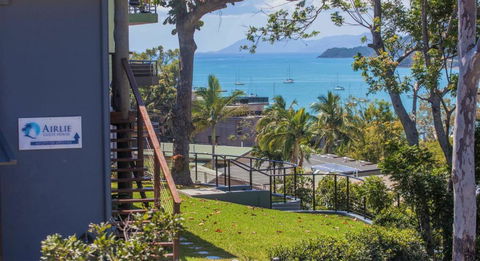 Airlie Guest House - Whitsundays Accommodation 0