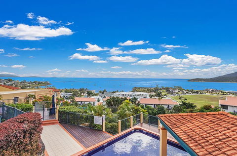 Airlie Hasta Manana - Whitsundays Accommodation 3
