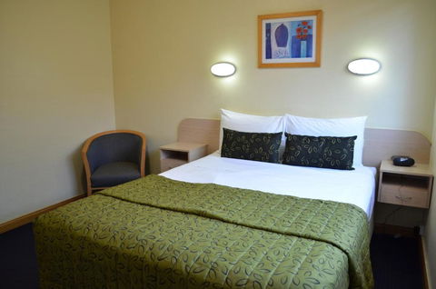Airport Motel Brisbane - Whitsundays Accommodation 0