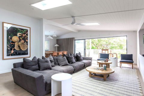 AL Sole - 4 Bedrooms - Pool - Location - Whitsundays Accommodation 0
