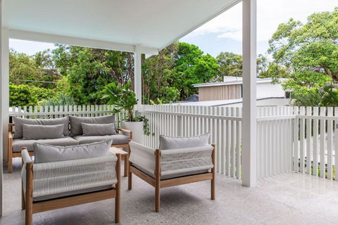 AL Sole - 4 Bedrooms - Pool - Location - Whitsundays Accommodation 4