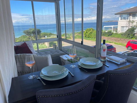 Albemarle On The Beach - Whitsundays Accommodation 0