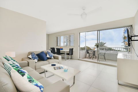 Alex Beach Apt Bilgola4 - Whitsundays Accommodation 3