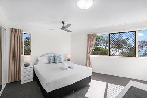 Alexander Beachfront Apartments - Whitsundays Accommodation 2