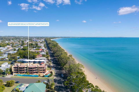 Alexander Beachfront Apartments - Whitsundays Accommodation 1