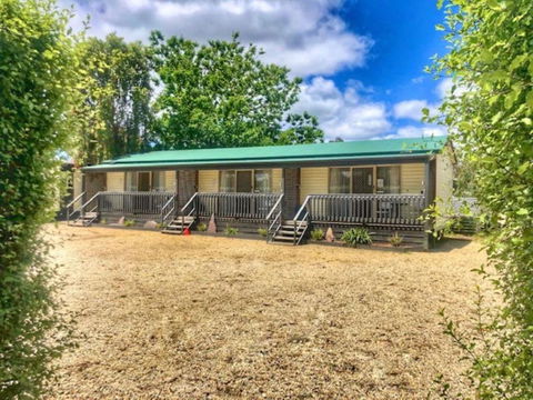 Alexandra Parklife Studio 5 - Whitsundays Accommodation 0