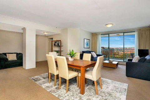 ALF49-Huge 2BR Penthouse Style, Great Water Views - Whitsundays Accommodation 1