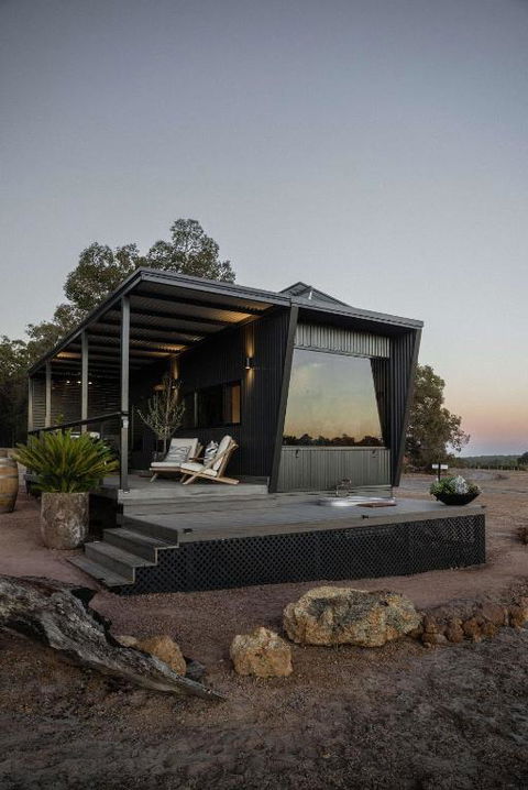 Alisa The Tiny Cabin In Busselton - Whitsundays Accommodation 0