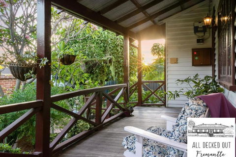 All Decked Out, Fremantle - Whitsundays Accommodation 1