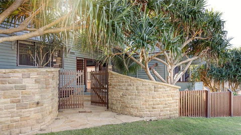 Allawah Cottage - Most Popular Beach House - Whitsundays Accommodation 2