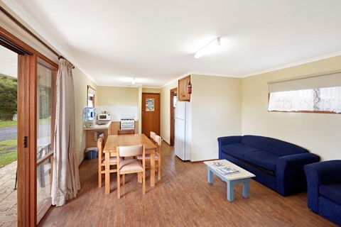 Allestree Holiday Units - Whitsundays Accommodation 3
