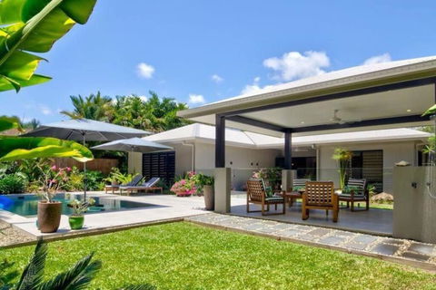 Allure - 4 Bedroom Luxury House In Port Douglas - Whitsundays Accommodation 2