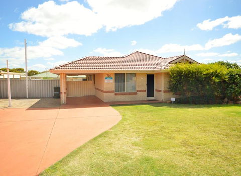 Allure - Kalbarri WA - Whitsundays Accommodation 0