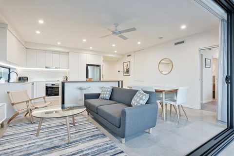 Allure Mooloolaba - Whitsundays Accommodation 2