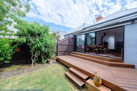 Alma, Art Deco Home In Caufield North - Whitsundays Accommodation 2