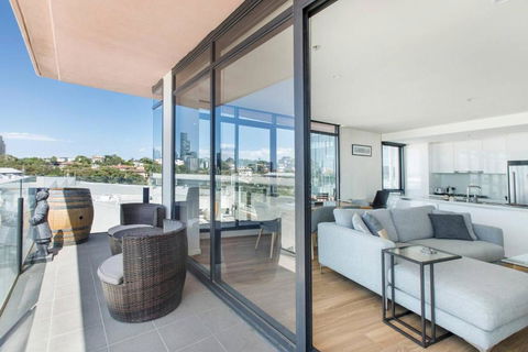 Aloft At Era With Sweeping Balcony Views - Whitsundays Accommodation 0