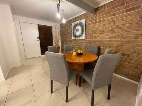 Aloha Adelaide - Whitsundays Accommodation 4
