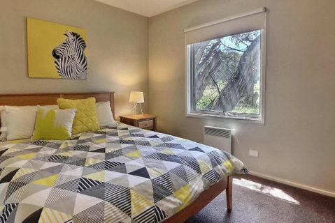 Alpine Edge - Whitsundays Accommodation 3